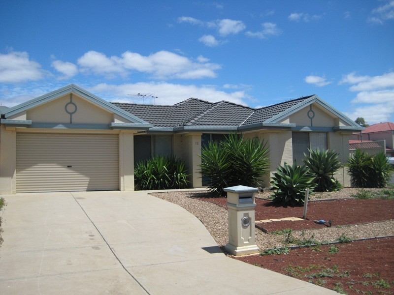 Caroline Springs VIC 3023