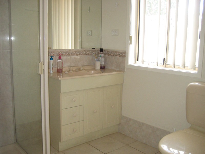 Caroline Springs VIC 3023