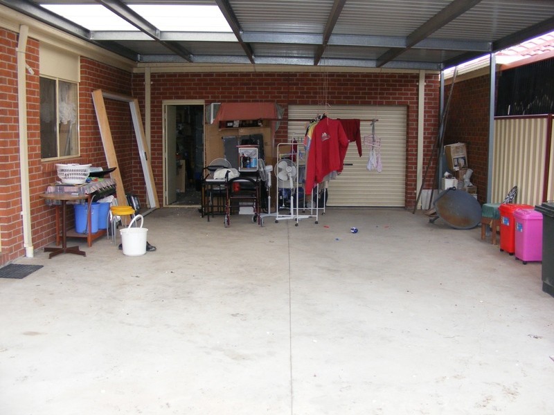 8 sedgefield terrace, Cairnlea VIC 3023