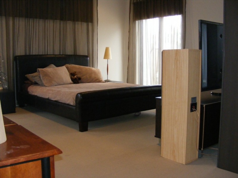 Taylors Hill VIC 3037