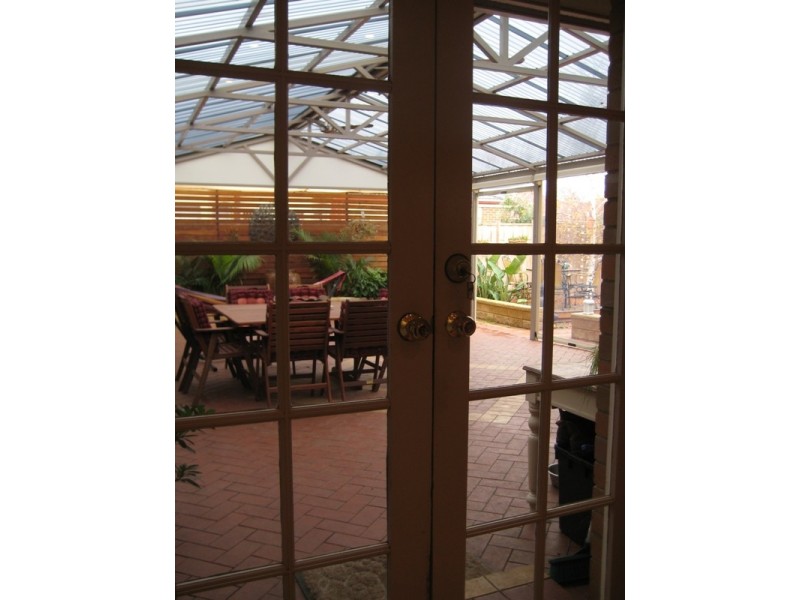 Taylors Lakes VIC 3038