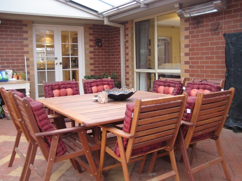 Taylors Lakes VIC 3038