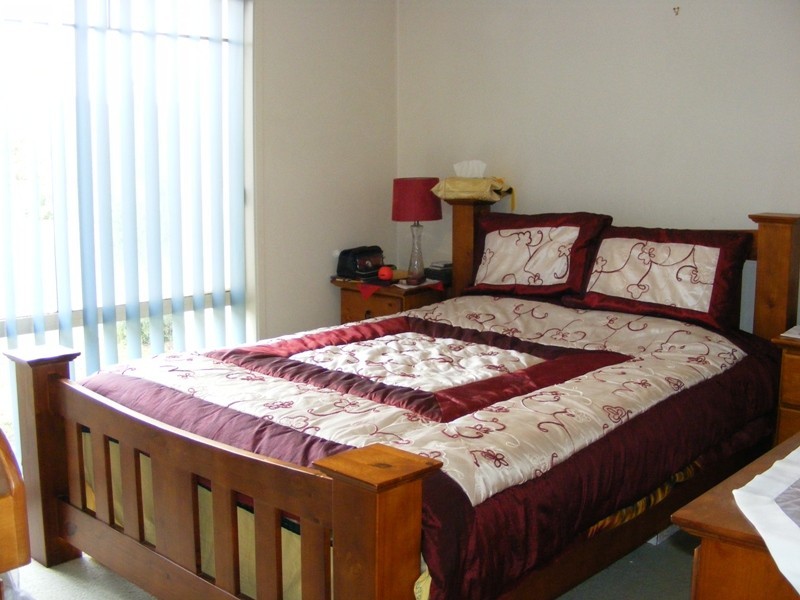 Caroline Springs VIC 3023