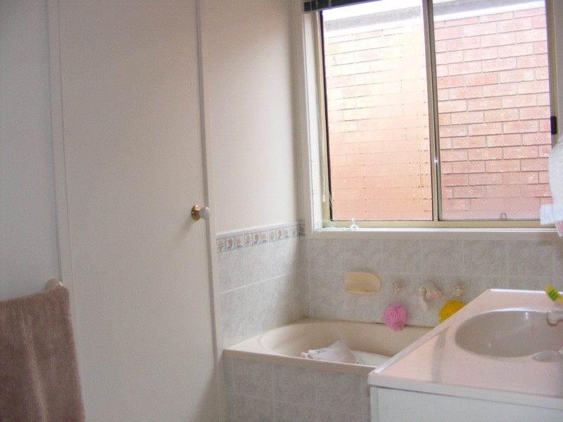 Caroline Springs VIC 3023