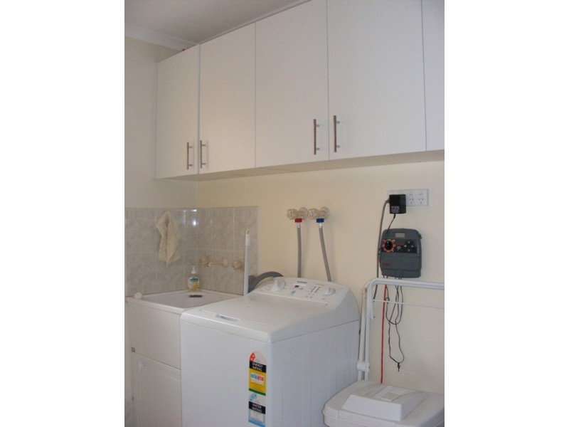 Caroline Springs VIC 3023