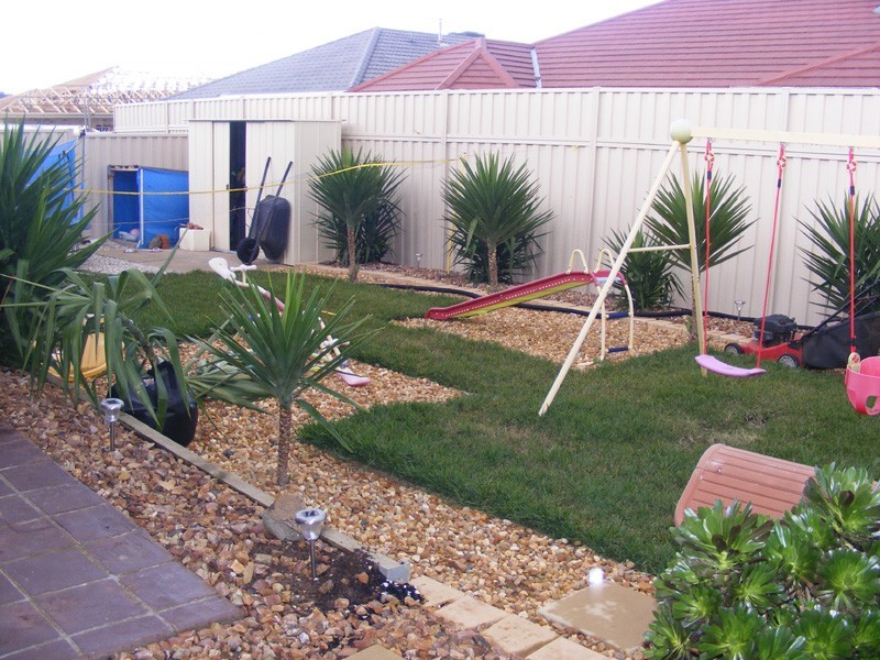 Taylors Hill VIC 3037