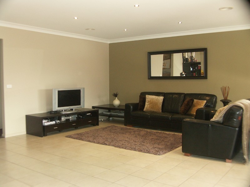 Taylors Hill VIC 3037