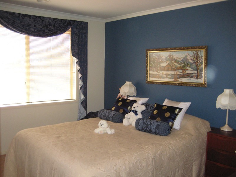 Taylors Lakes VIC 3038