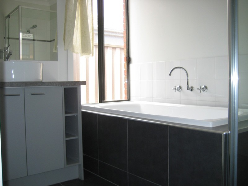 32 Wills Terrace, Burnside Heights VIC 3023