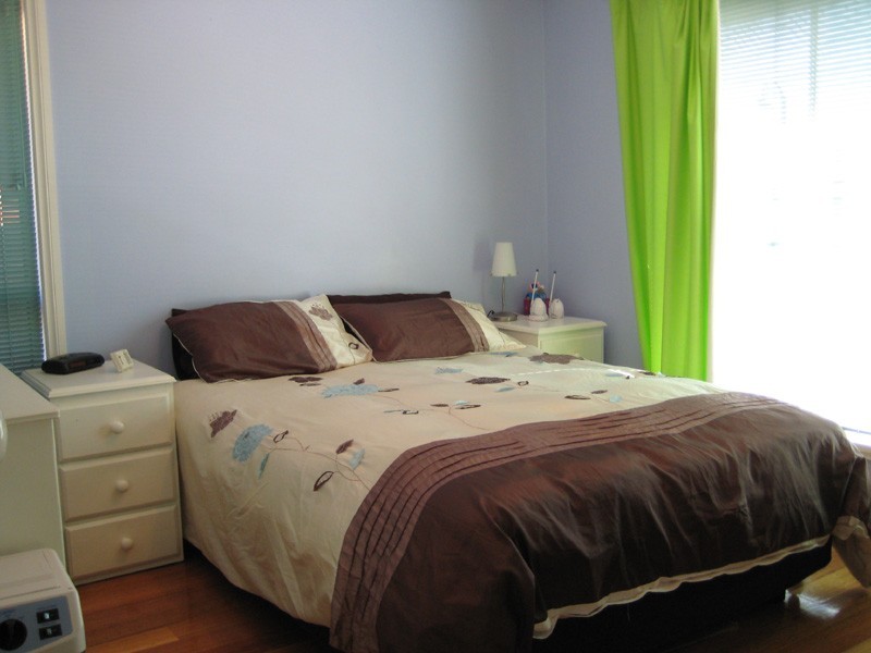 Taylors Hill VIC 3037