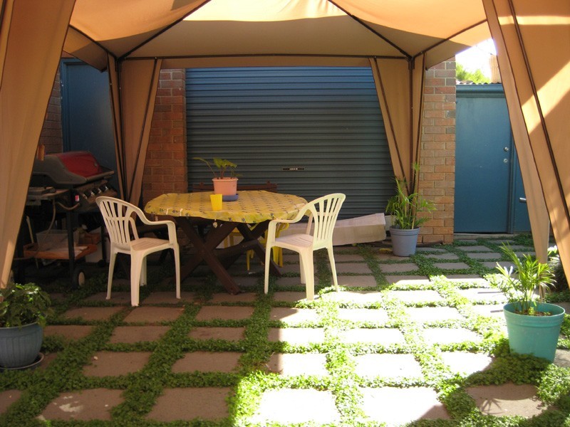 Taylors Hill VIC 3037