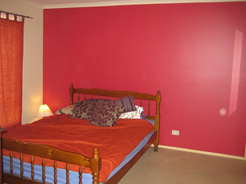 Taylors Hill VIC 3037