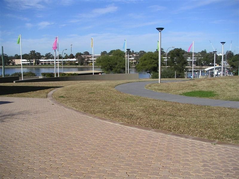 1 Bay Dr, Meadowbank NSW 2114