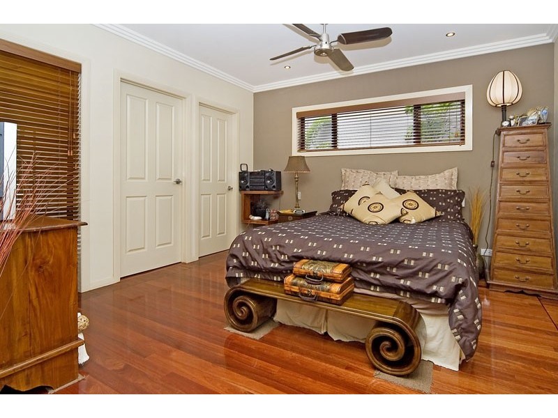 2315 Belmont Court, Hope Island QLD 4212