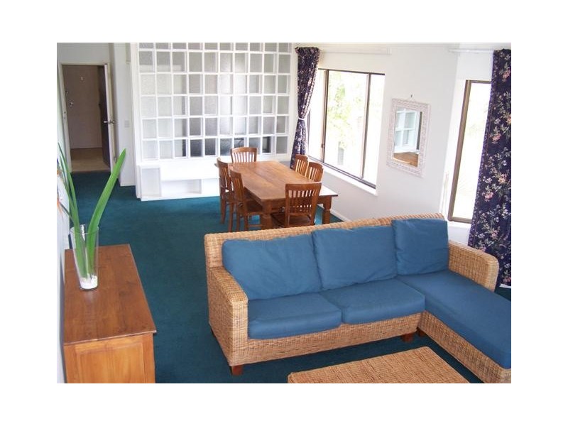 4/263 Gympie Terrace, Noosaville QLD 4566