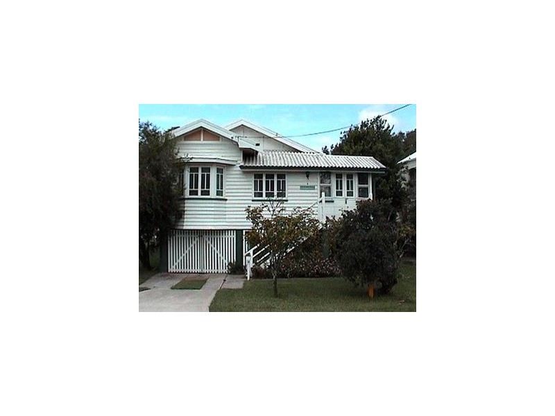 4 Elizabeth Street, Noosaville QLD 4566