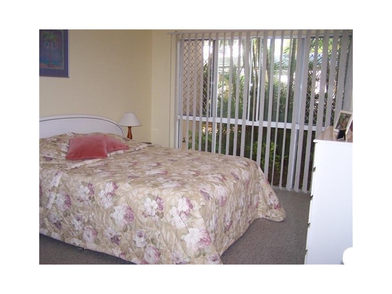 2/76 Hilton Terrace, Tewantin QLD 4565