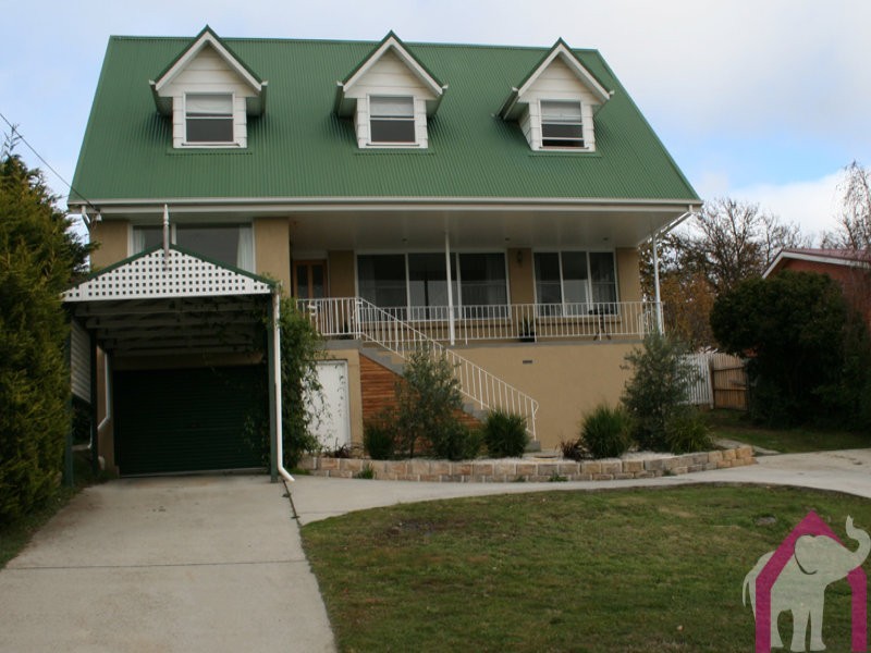 72 Gibson St, Kings Meadows TAS 7249