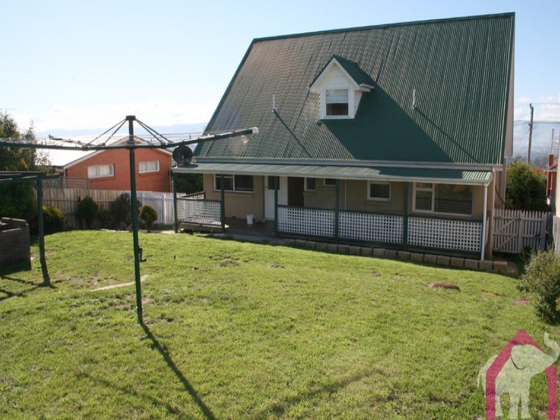 72 Gibson St, Kings Meadows TAS 7249