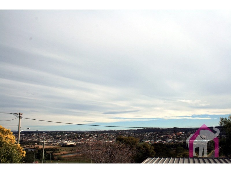 2/42 Henry Street, Ravenswood TAS 7250