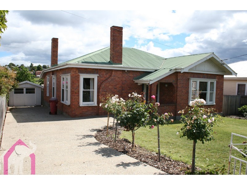 17 Pyenna Avenue, Kings Meadows TAS 7249