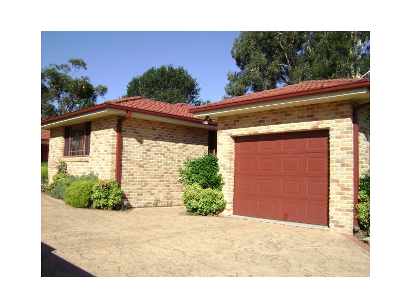 1/27 FERNDALE STREET, Killarney Vale NSW 2261