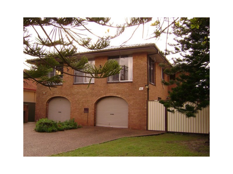6a charlton, Toowoon Bay NSW 2261