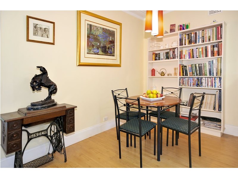 7 Churchill Ave, Wahroonga NSW 2076