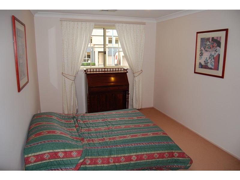 1 Honeymyrtle Road, Kellyville NSW 2155