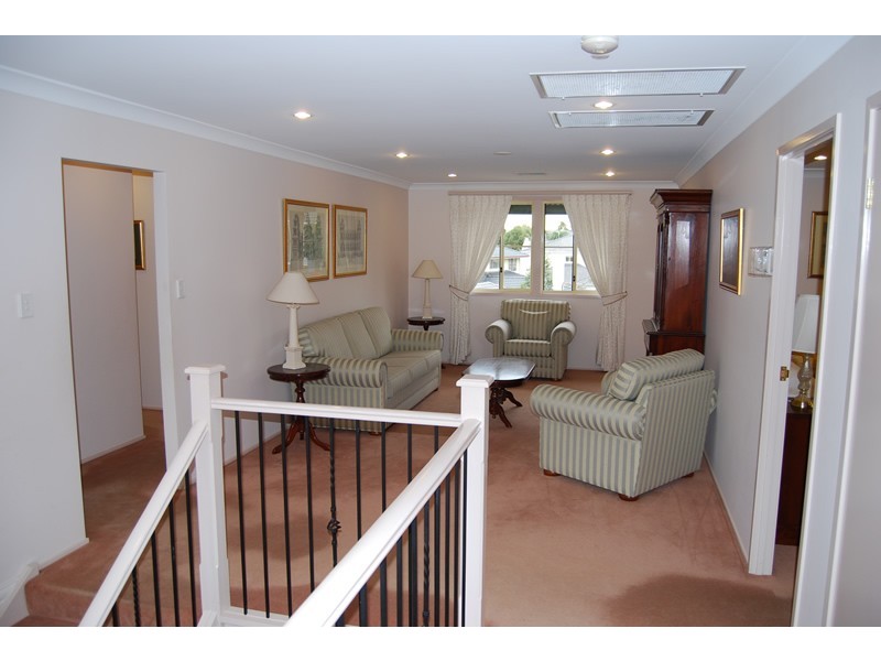 1 Honeymyrtle Road, Kellyville NSW 2155