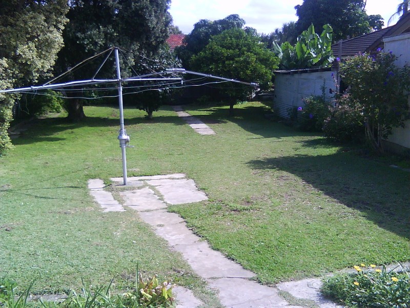 18 Cornelia St, Wiley Park NSW 2195