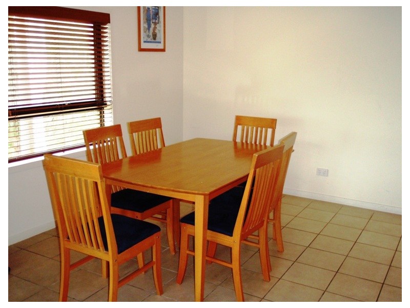 6/2 Flametree Grove, Hamilton Island QLD 4803