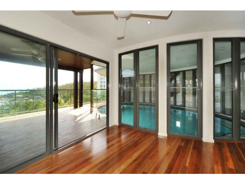 MVD/4 Marina Drive, Hamilton Island QLD 4803