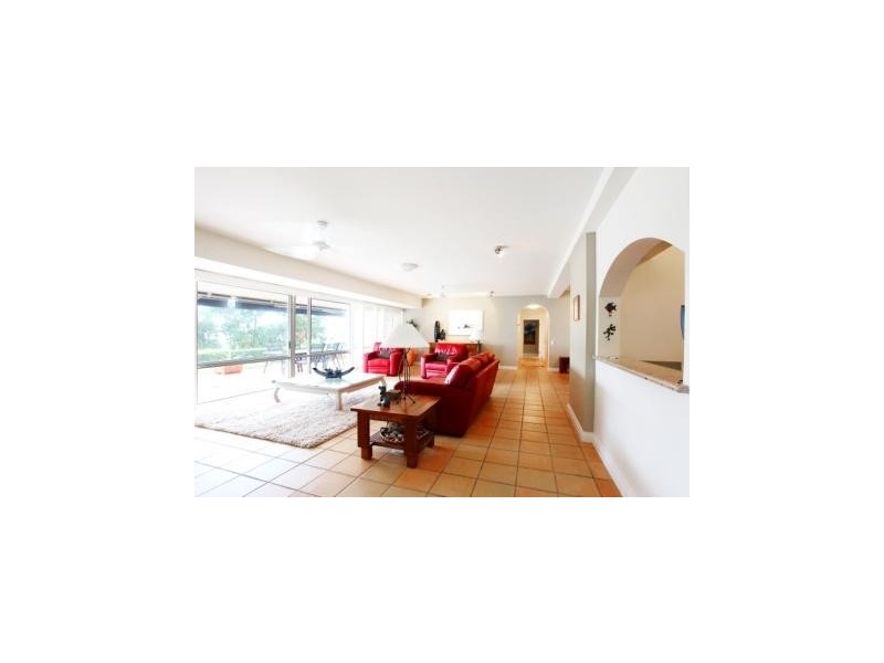 E1/12 Whitsunday Boulevard, Hamilton Island QLD 4803