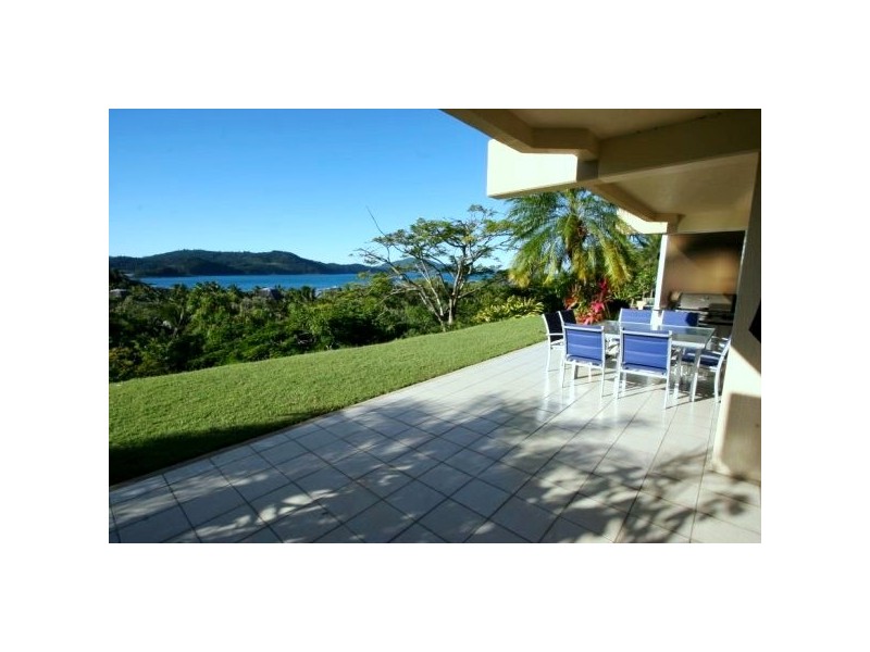 011/2 Marina Drive, Hamilton Island QLD 4803