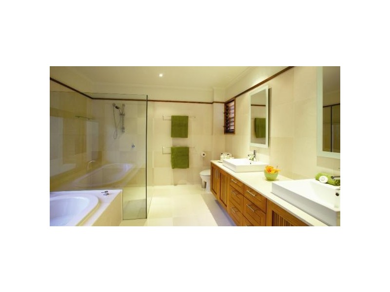 6 Whitsunday Boulevard, Hamilton Island QLD 4803