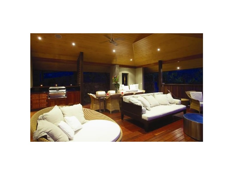 6 Whitsunday Boulevard, Hamilton Island QLD 4803