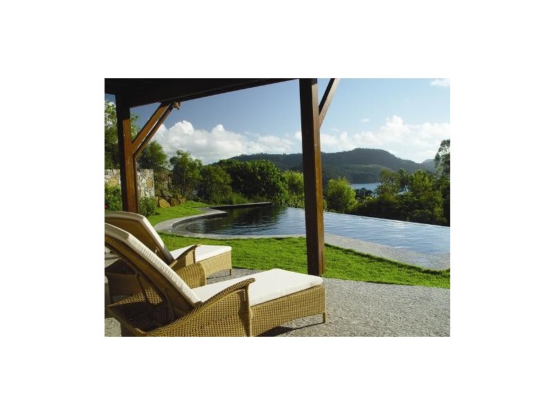 6 Whitsunday Boulevard, Hamilton Island QLD 4803