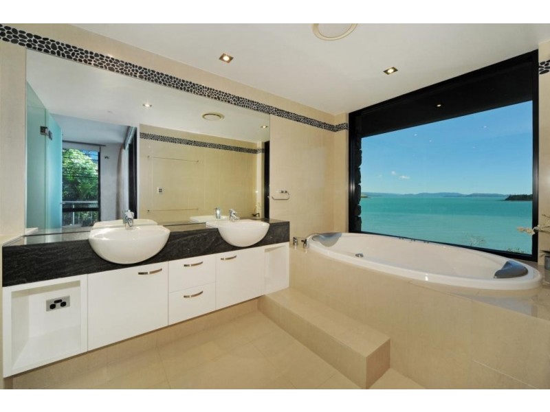 51/5 Acacia Drive, Hamilton Island QLD 4803