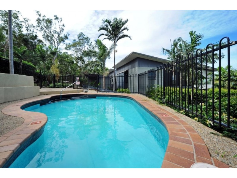 10/2 Flametree Grove, Hamilton Island QLD 4803