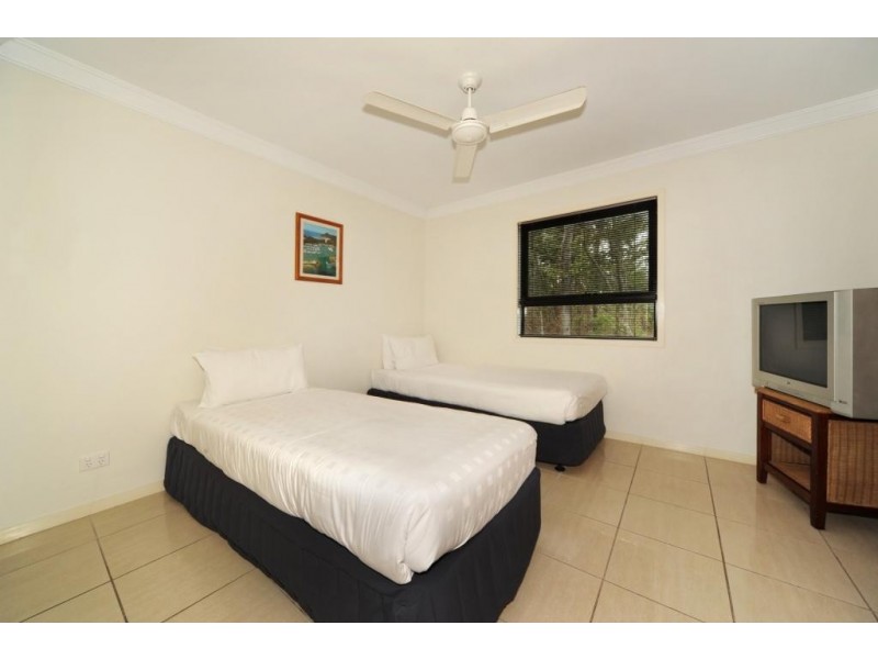 10/2 Flametree Grove, Hamilton Island QLD 4803