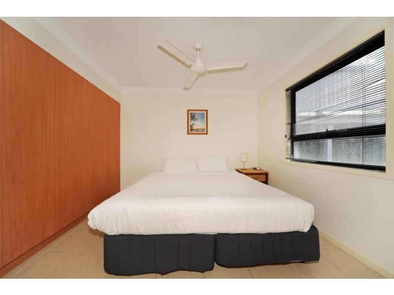 10/2 Flametree Grove, Hamilton Island QLD 4803