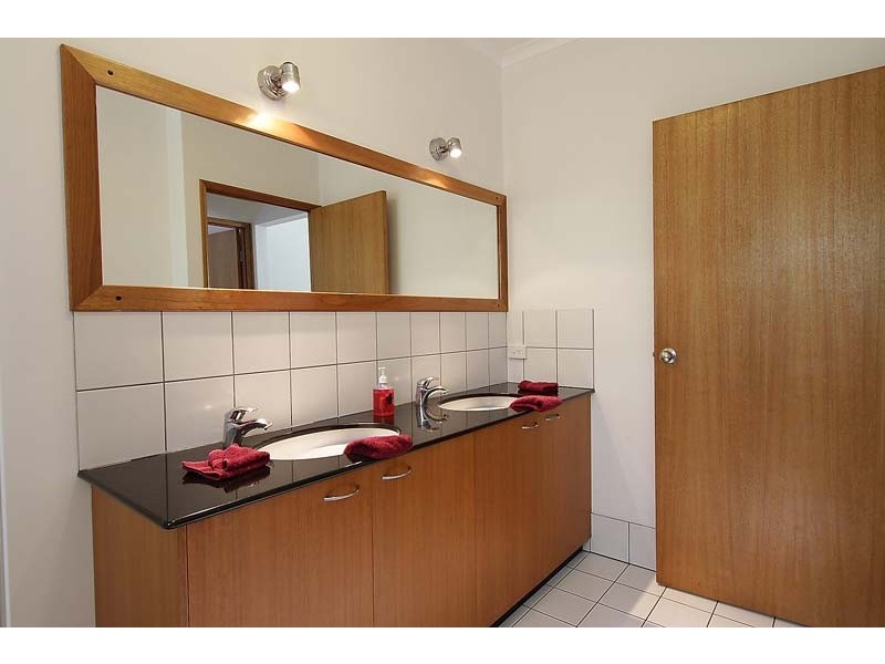 1/2 Acacia Drive, Hamilton Island QLD 4803