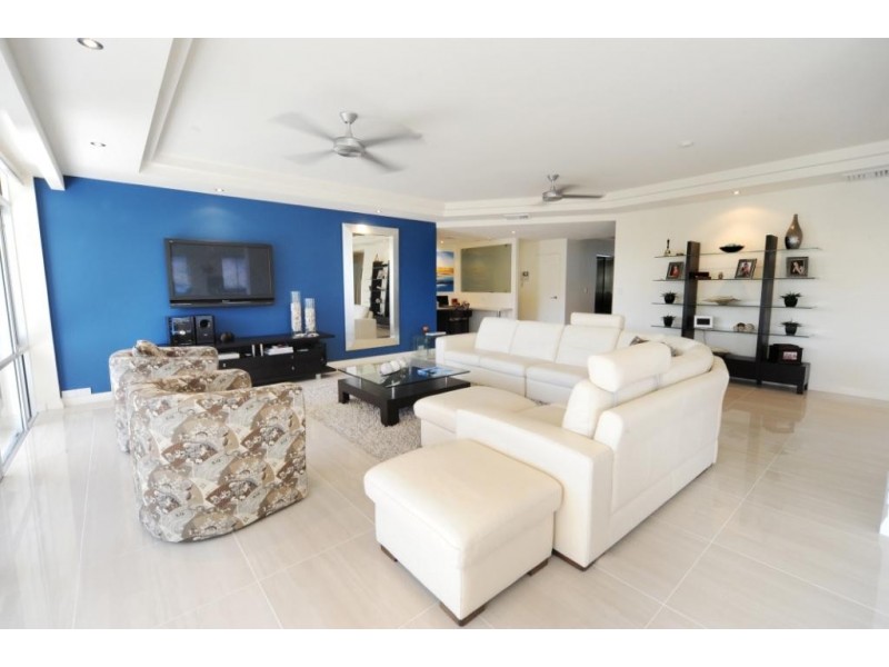 2/1 Marina Drive, Hamilton Island QLD 4803