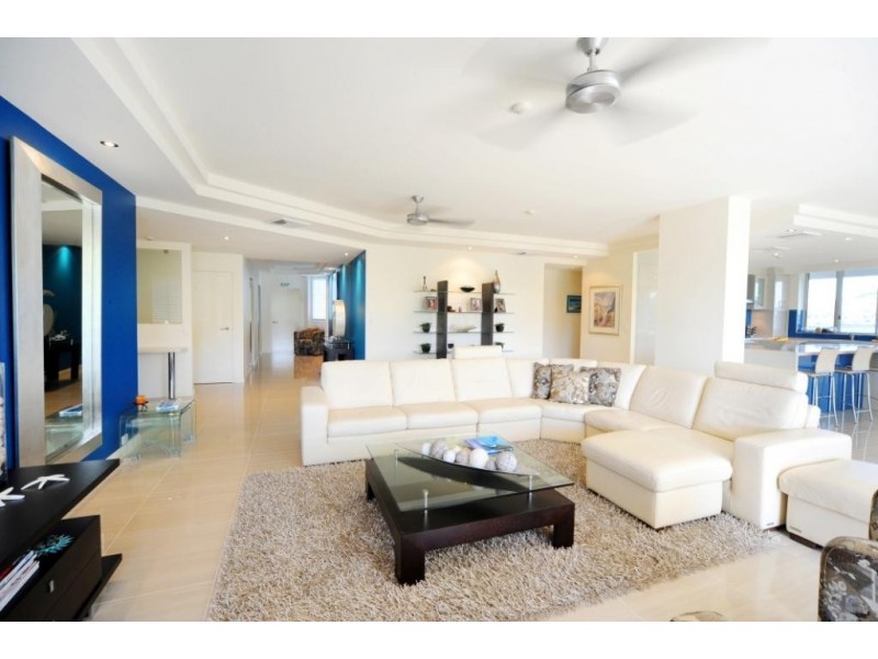 2/1 Marina Drive, Hamilton Island QLD 4803