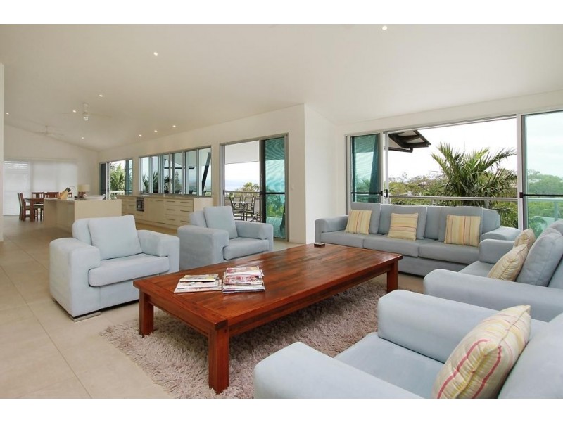 1/18 Whitsunday Boulevard, Hamilton Island QLD 4803