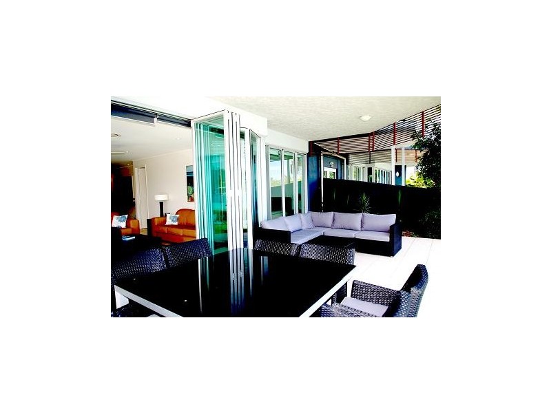 21/1 Airport Drive, Hamilton Island QLD 4803