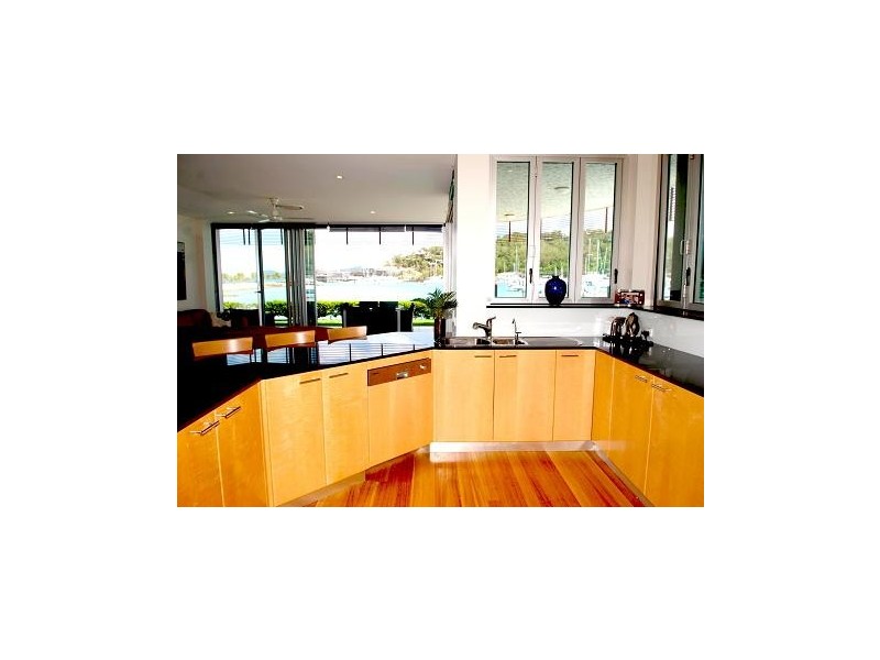 21/1 Airport Drive, Hamilton Island QLD 4803