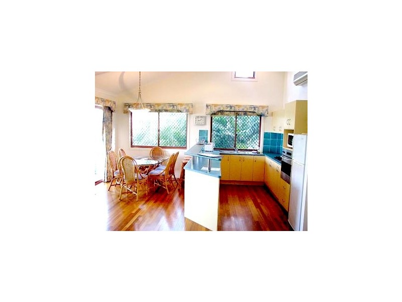 10/1 Flametree Grove, Hamilton Island QLD 4803