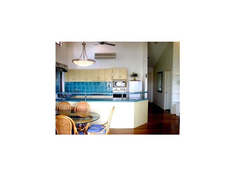 10/1 Flametree Grove, Hamilton Island QLD 4803